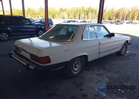 1979 Mercedes-Benz 450 z USA, uszkodzony, nr VIN 10702412027289